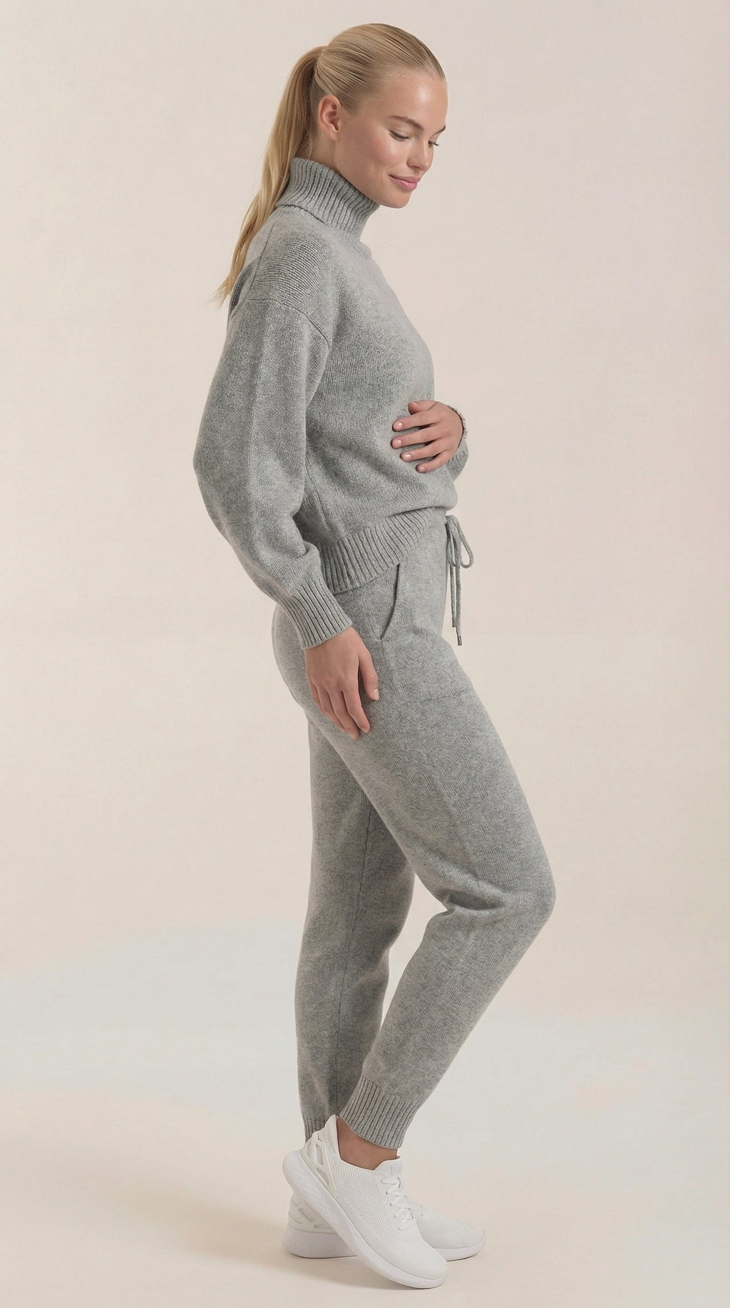 Conjunto Lounge Mavis Strick con Cuello Alto