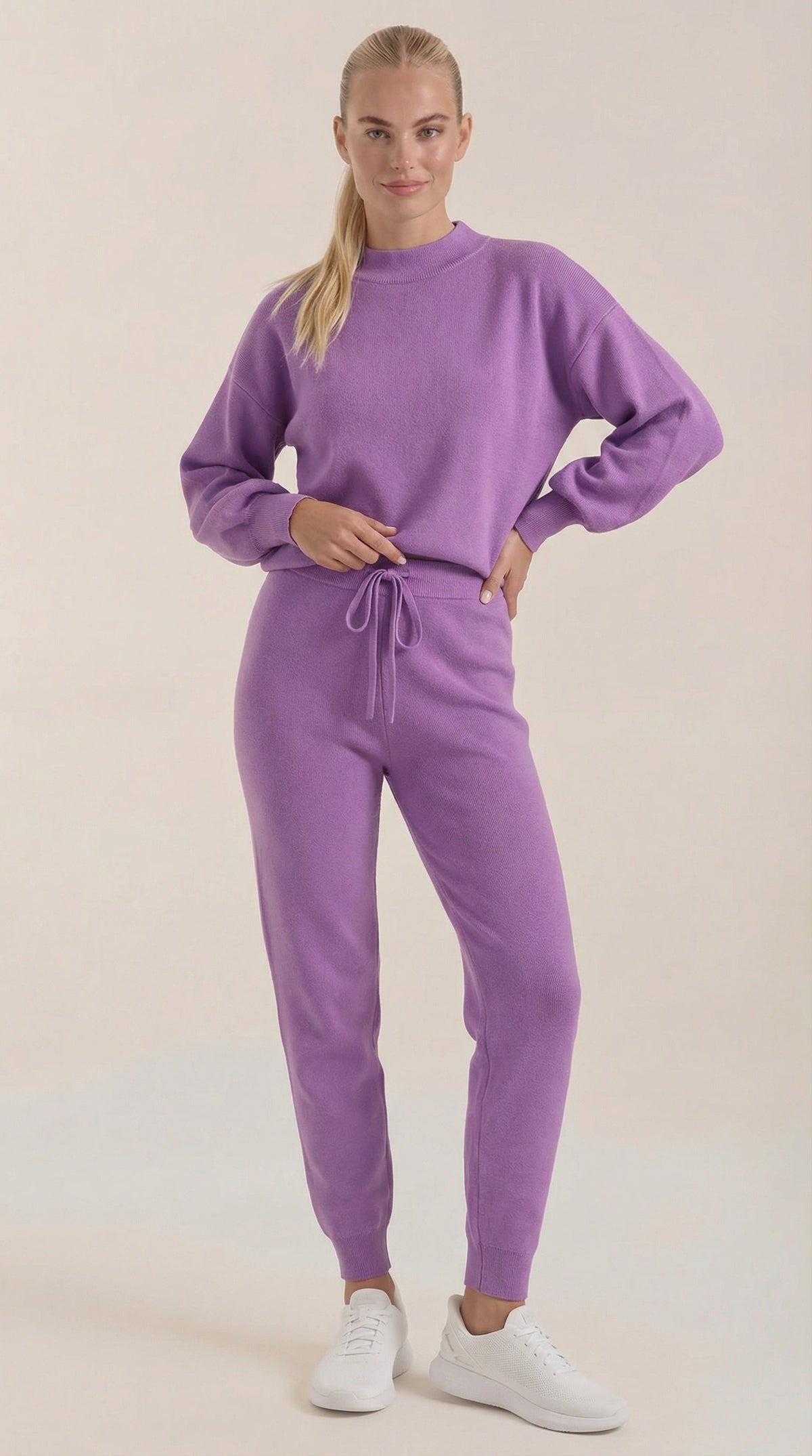 Conjunto Lounge Mavis Strick con Cuello Alto